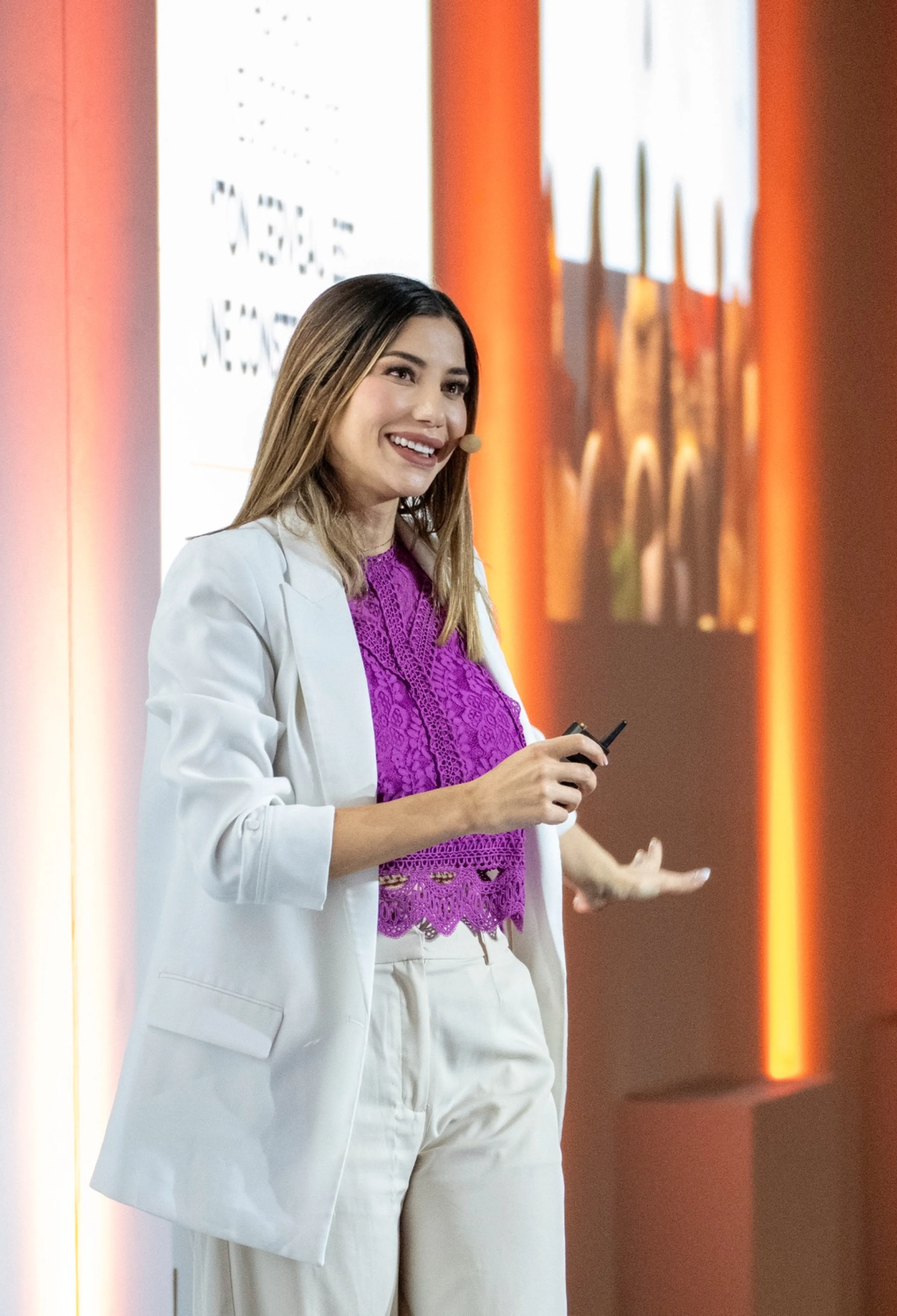 Photo d'Alice en conférence